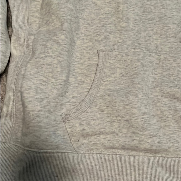 Women’s Hooded Sweatshirt Under Armour Size XL - Picture 3 of 5